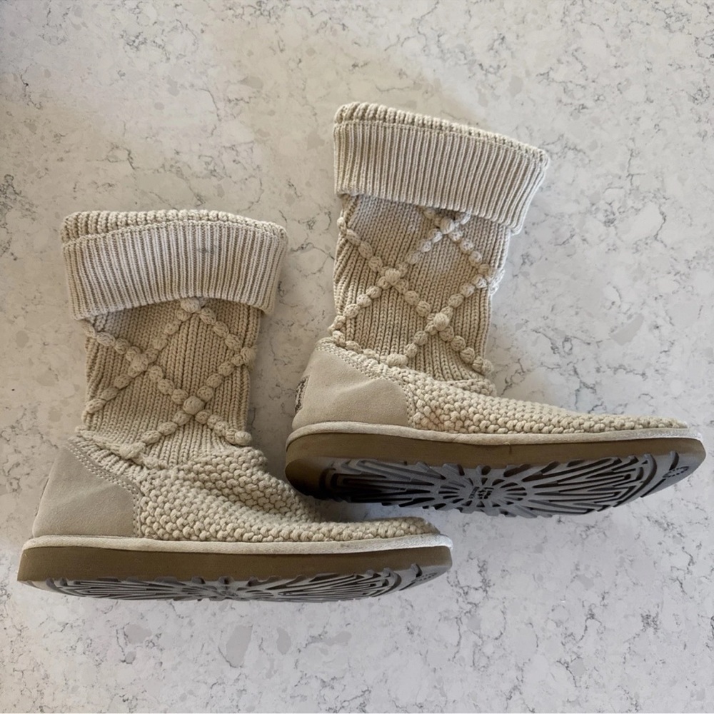 UGG Australia Women's Classic Argyle Knit Pull On Boots Cream - Size 8 - Picture 6 of 6